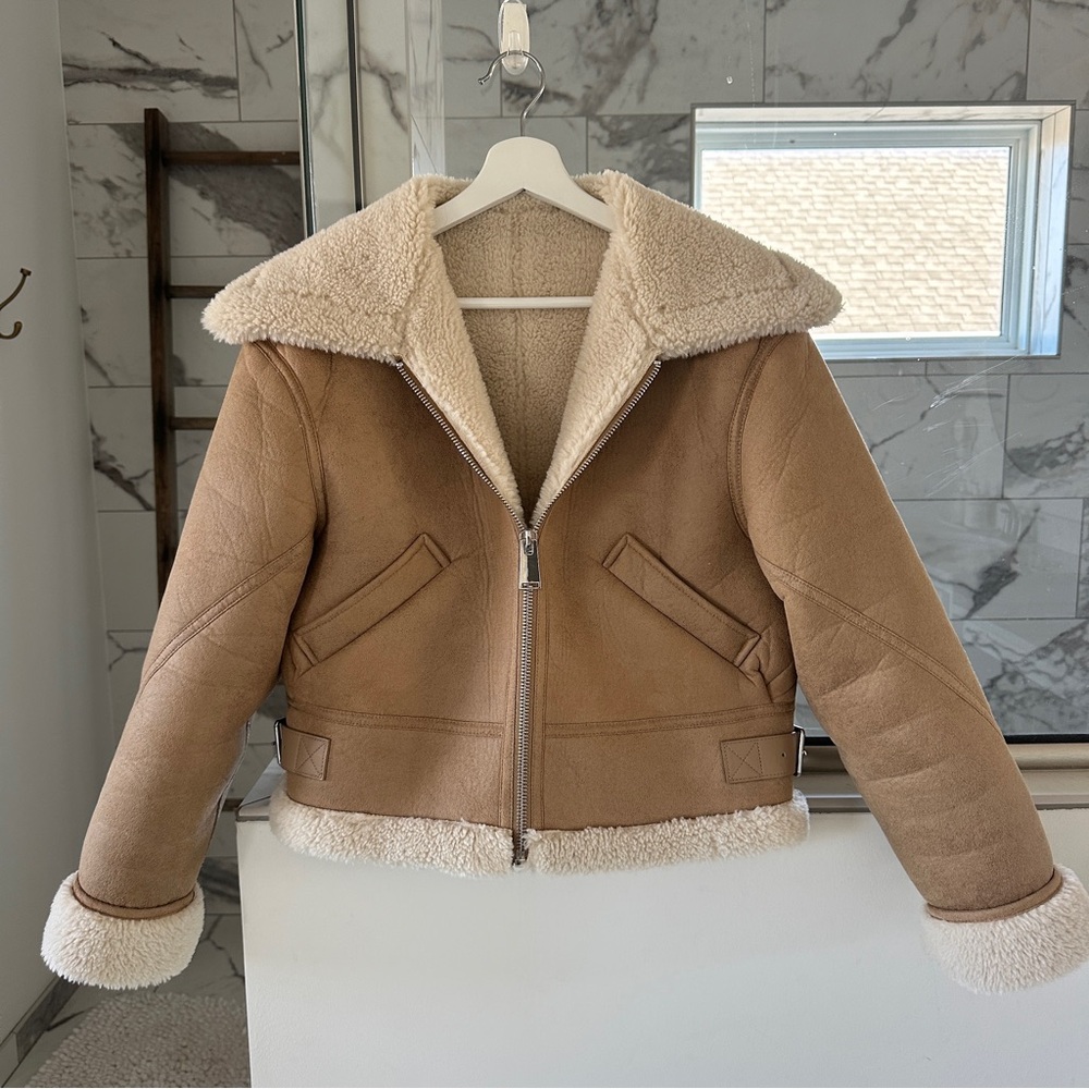 MANGO Shearling Sherpa Aviator Jacket Beige Cropped